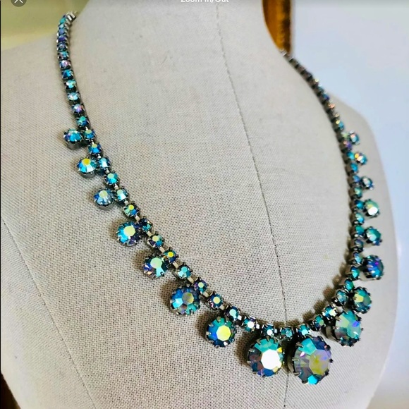 Vintage Blue Borealis Crystal Rhinestone Dainty Necklace 💎 - Picture 7 of 12